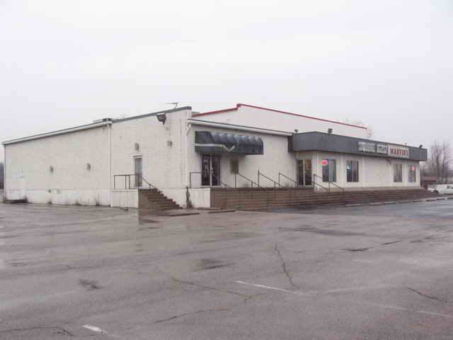 Starglow Drive-In - 2006 Photo
